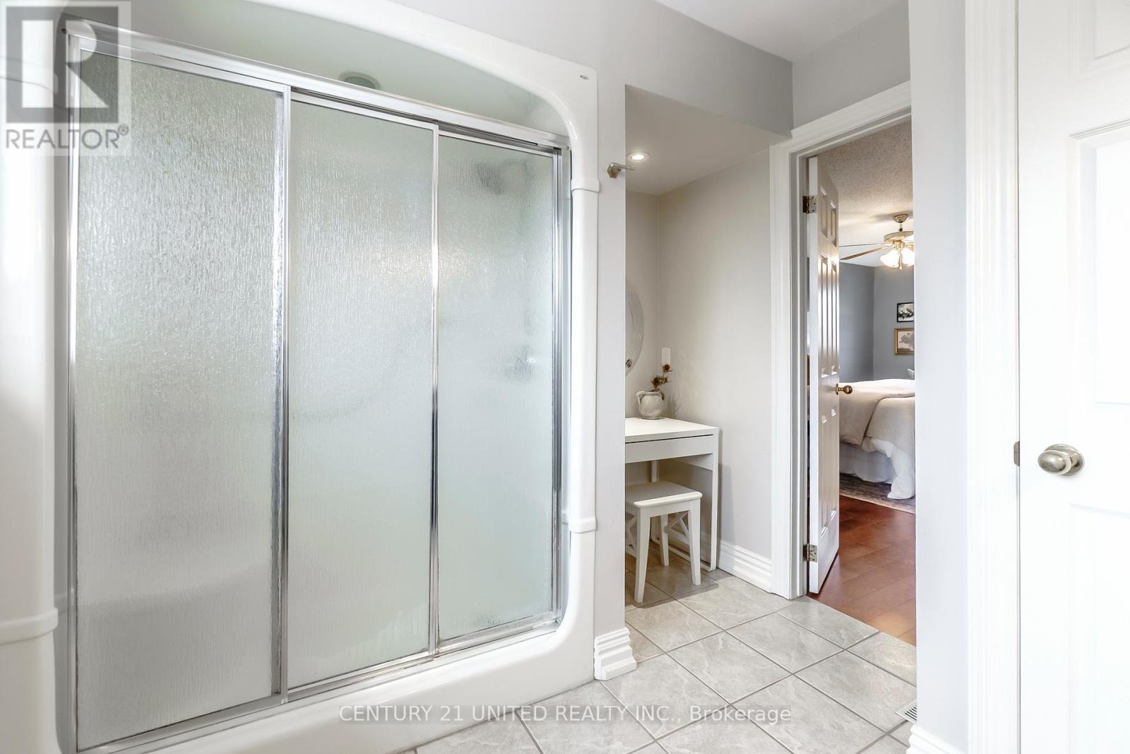 2112 Lorraine Drive, Peterborough, Ontario  K9L 1X4 - Photo 31 - X12921190