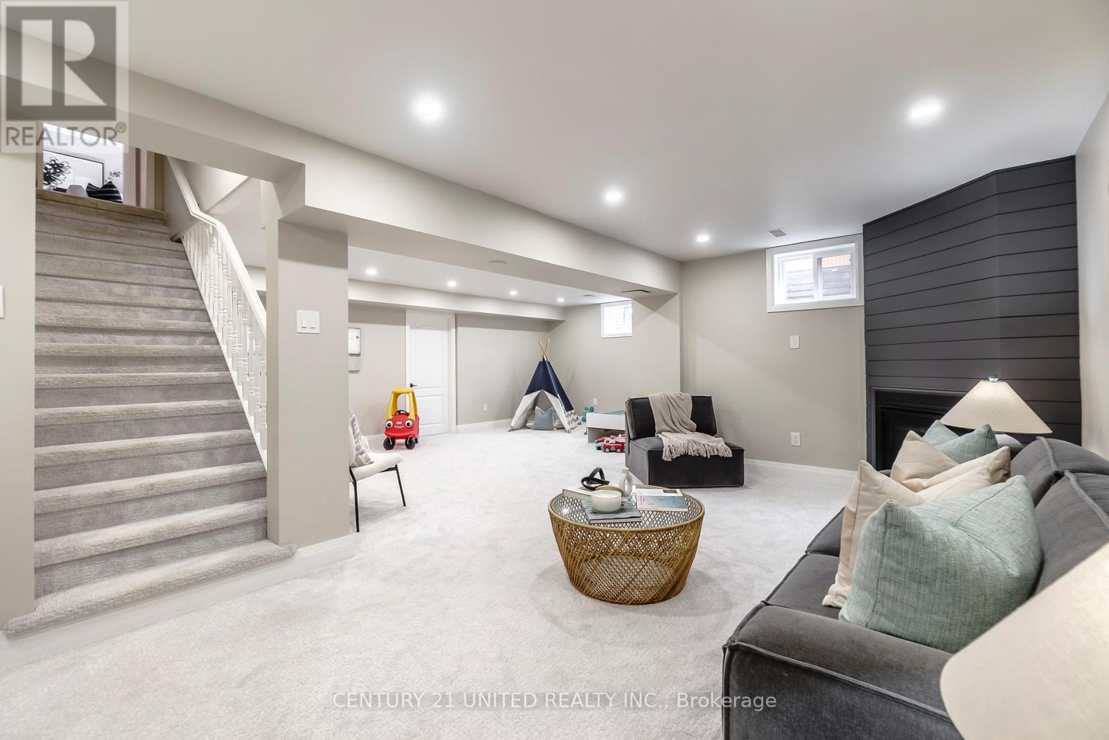 2112 Lorraine Drive, Peterborough, Ontario  K9L 1X4 - Photo 33 - X12921190