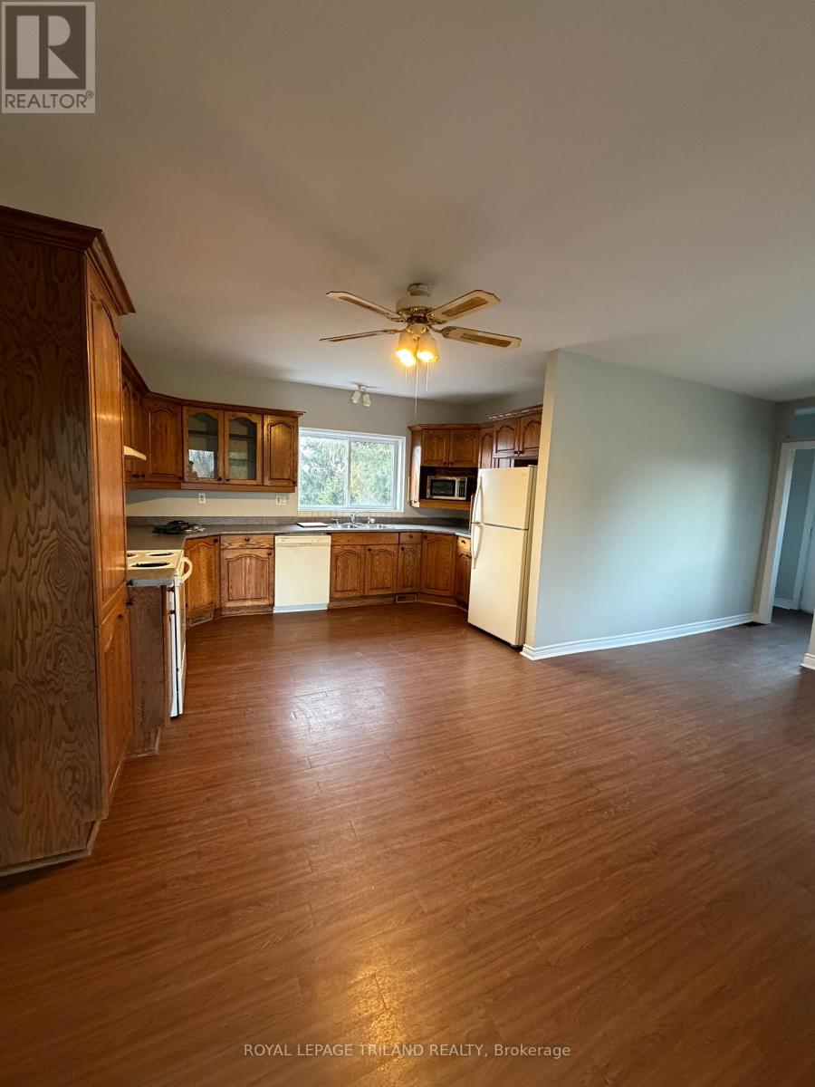 11366 Parson Road, Southwold, Ontario  N5P 3T2 - Photo 15 - X12921248