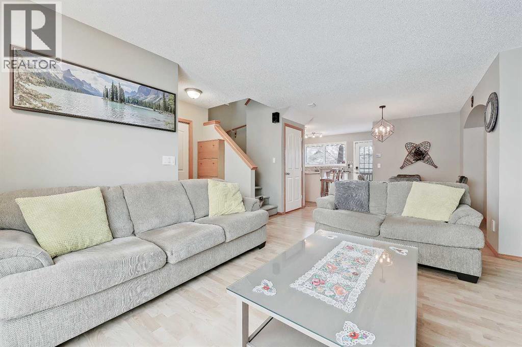 312 Cramond Close Se, Calgary, Alberta  T3M 1B9 - Photo 3 - A2286946