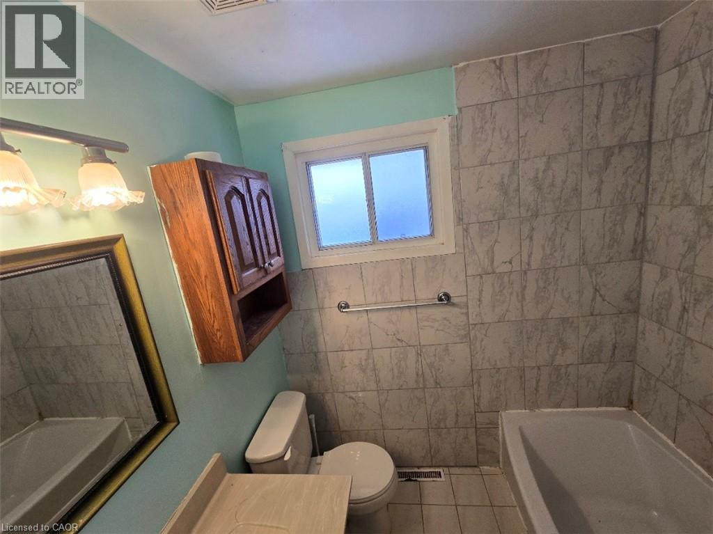 4433 Meadowvale Drive, Niagara Falls, Ontario  L2E 5W8 - Photo 9 - 40815185