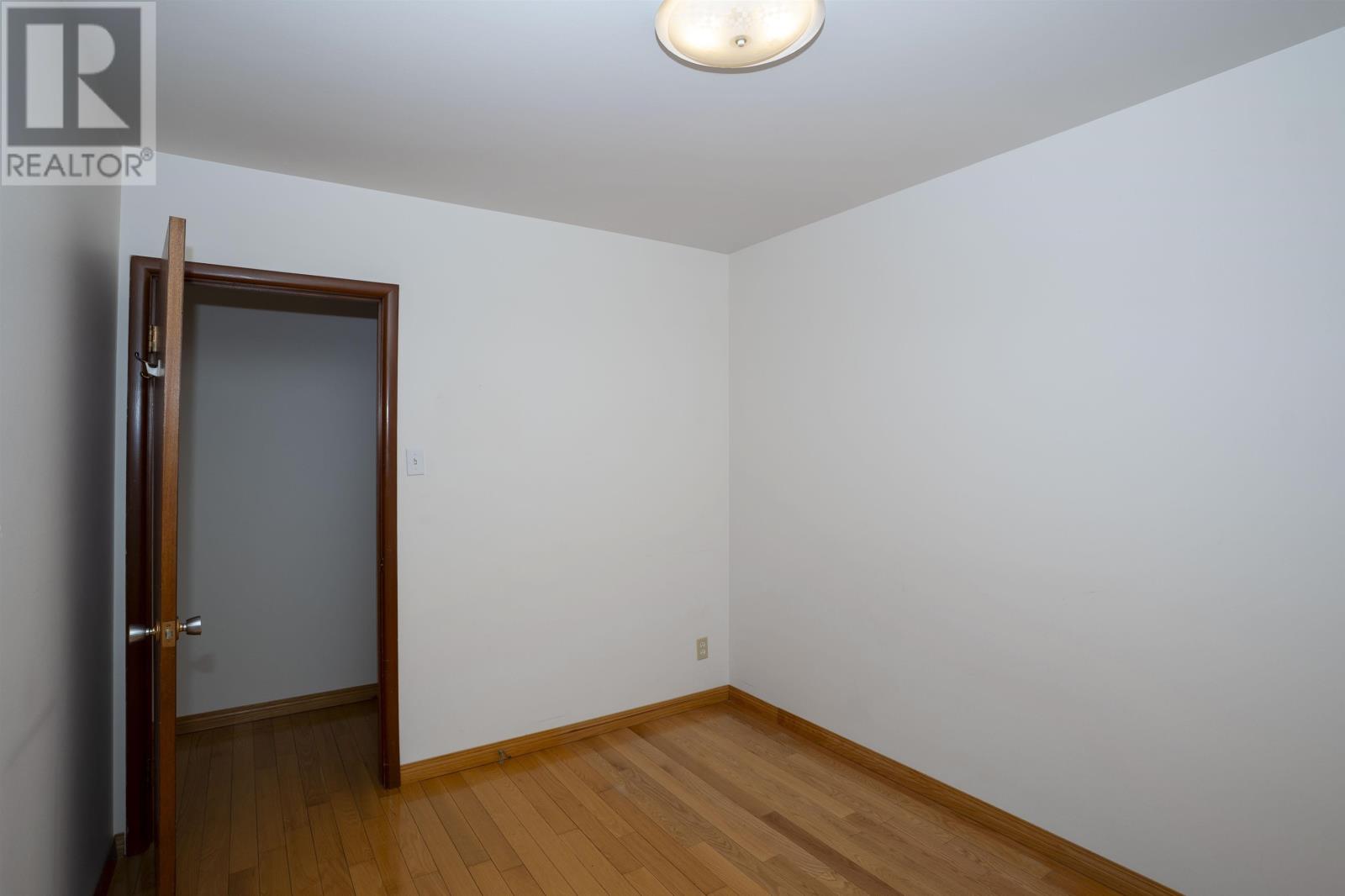 211 Clarkson St S, Thunder Bay, Ontario  P7B 4X1 - Photo 17 - TB2600371