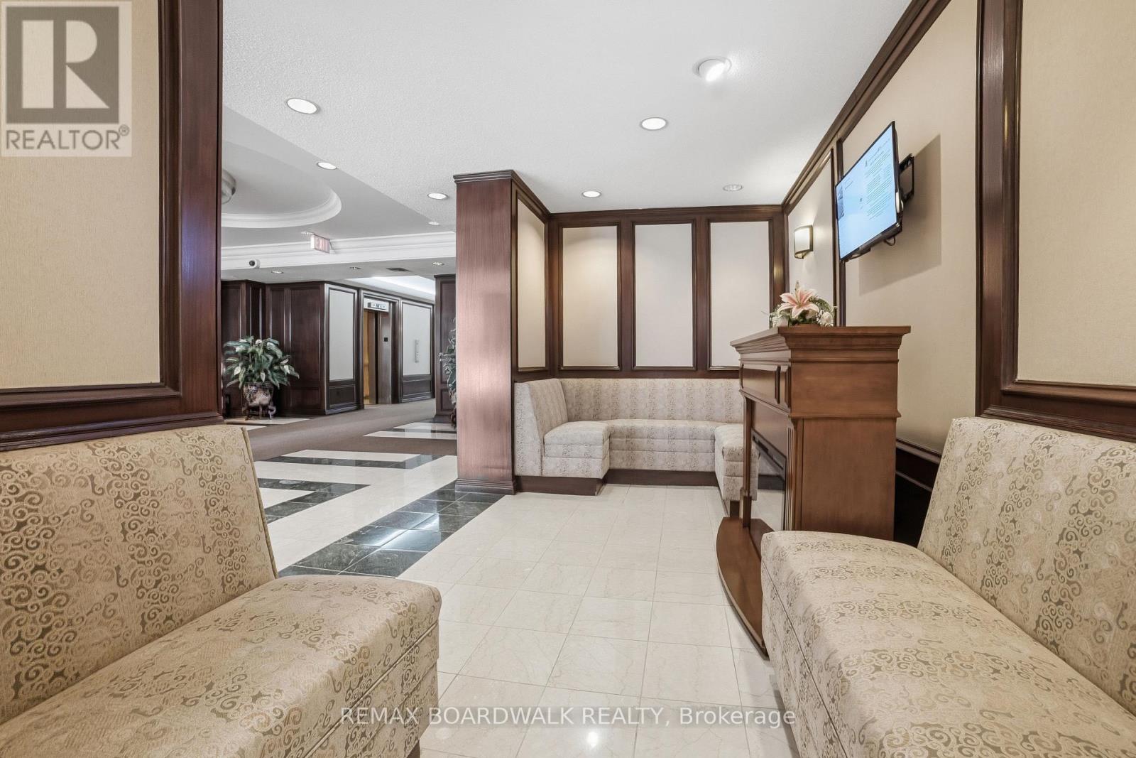 1408 - 1705 Playfair Drive, Ottawa, Ontario  K1H 8P6 - Photo 10 - X12921230