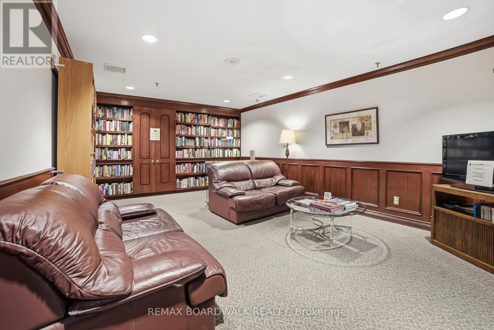 1408 - 1705 Playfair Drive, Ottawa, Ontario  K1H 8P6 - Photo 11 - X12921230