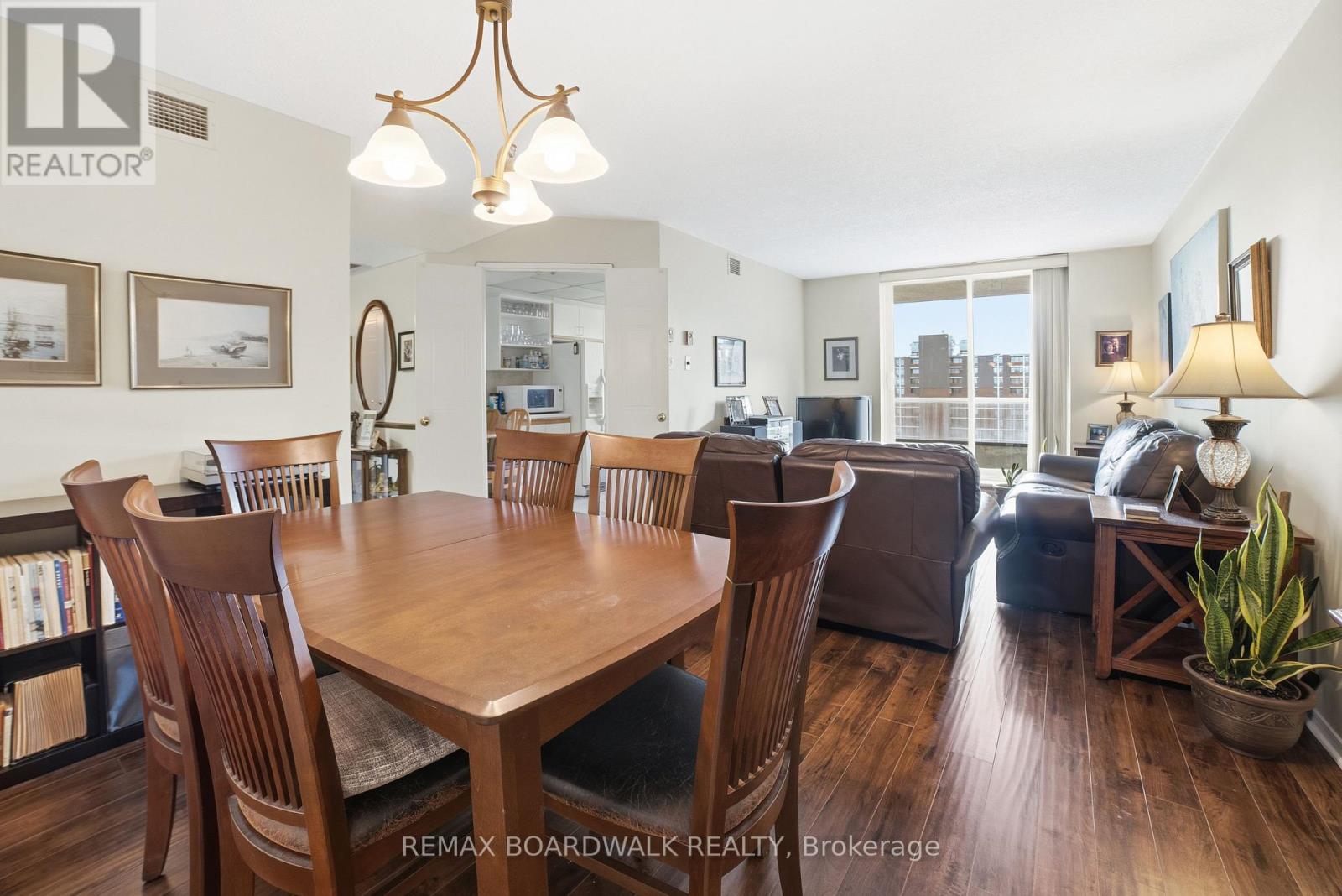 1408 - 1705 Playfair Drive, Ottawa, Ontario  K1H 8P6 - Photo 21 - X12921230