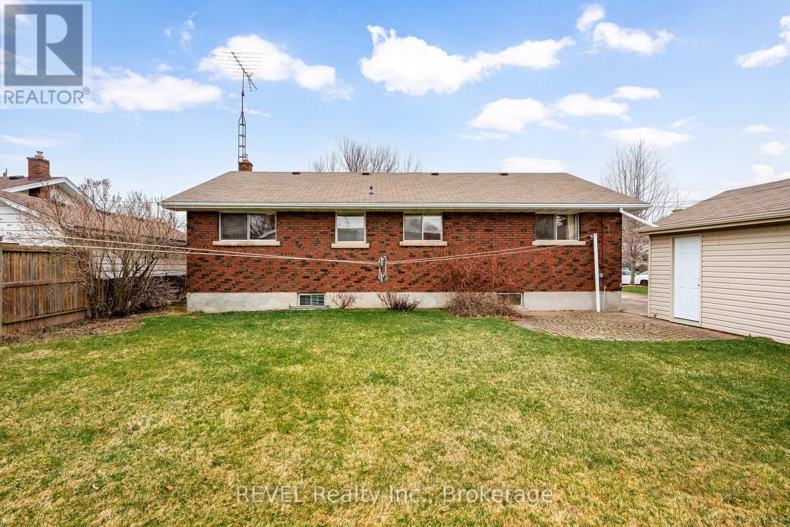 26 Mckenzie Street, St. Catharines (Bunting/linwell), Ontario L2M 2N1 - Photo 43 - X12921174