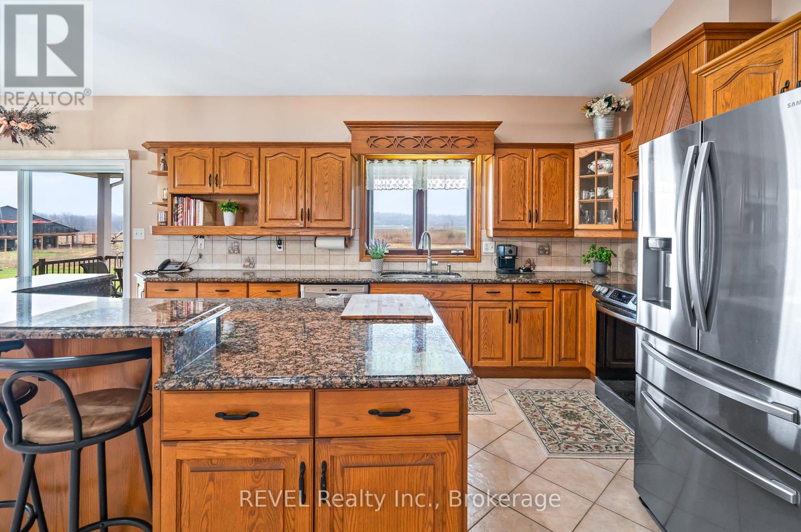 925 Queenston Road, Niagara-On-The-Lake, Ontario  L0S 1J0 - Photo 16 - X12921238