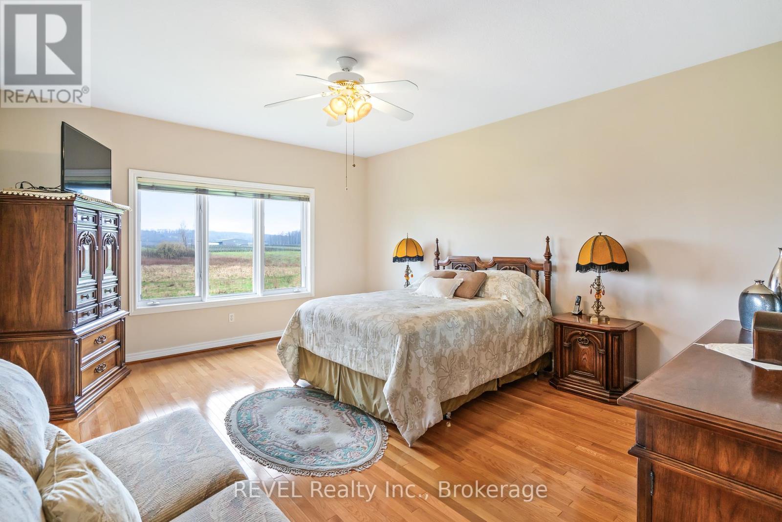 925 Queenston Road, Niagara-On-The-Lake, Ontario  L0S 1J0 - Photo 23 - X12921238