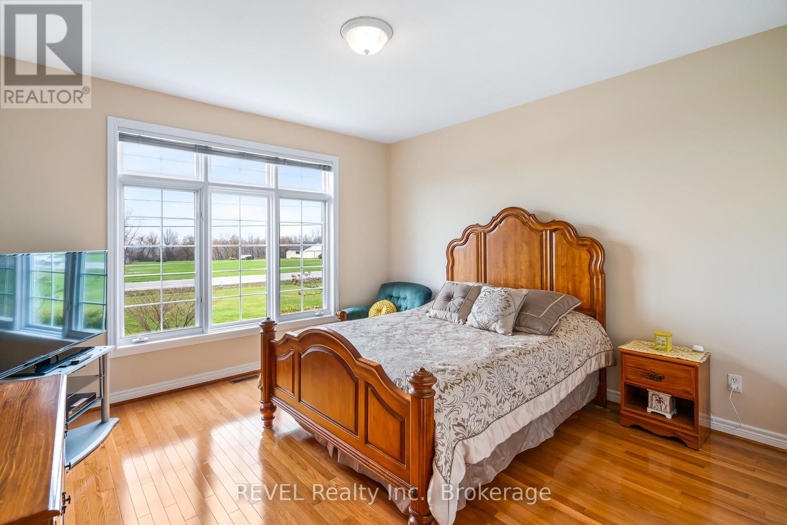 925 Queenston Road, Niagara-On-The-Lake, Ontario  L0S 1J0 - Photo 29 - X12921238