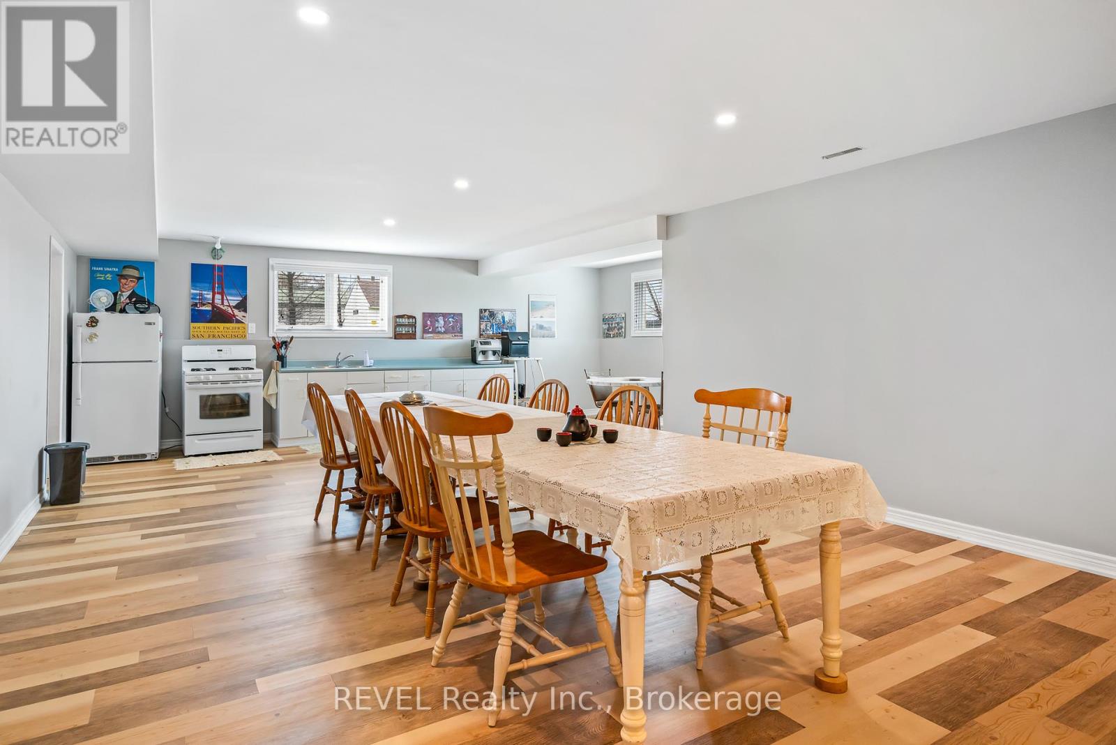 925 Queenston Road, Niagara-On-The-Lake, Ontario  L0S 1J0 - Photo 31 - X12921238