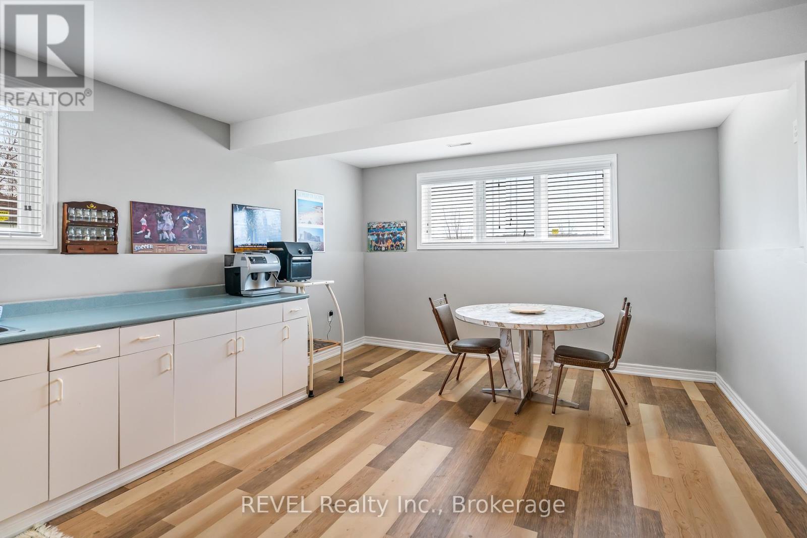 925 Queenston Road, Niagara-On-The-Lake, Ontario  L0S 1J0 - Photo 32 - X12921238