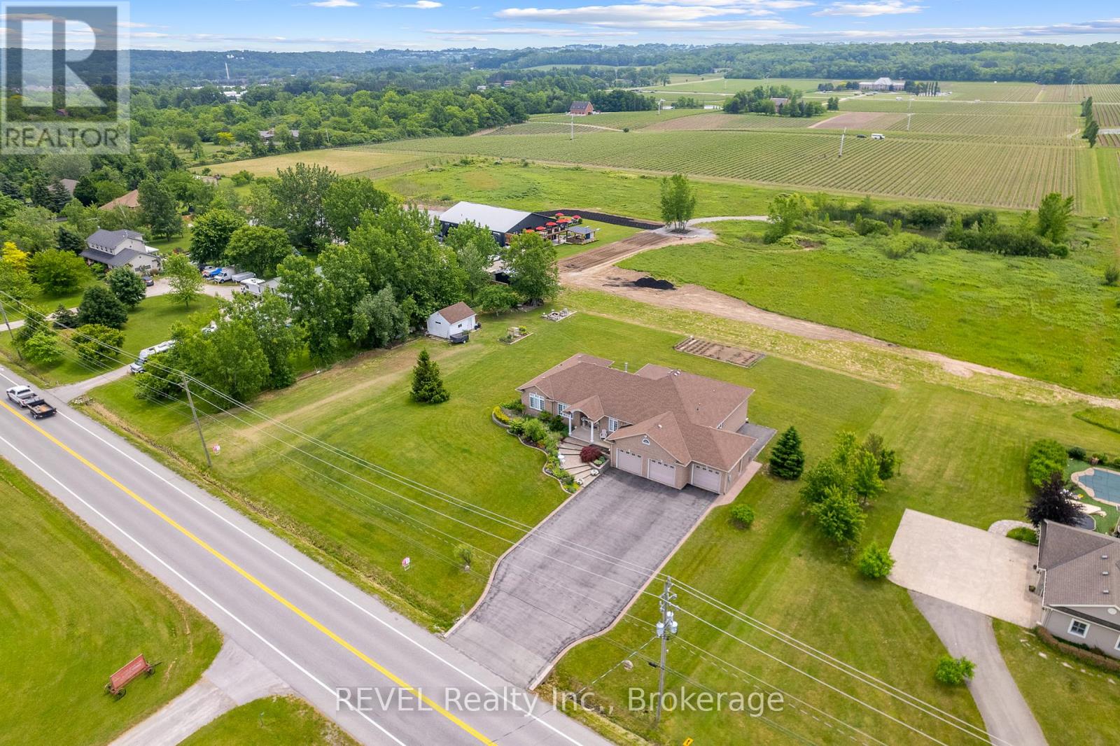 925 Queenston Road, Niagara-On-The-Lake, Ontario  L0S 1J0 - Photo 40 - X12921238