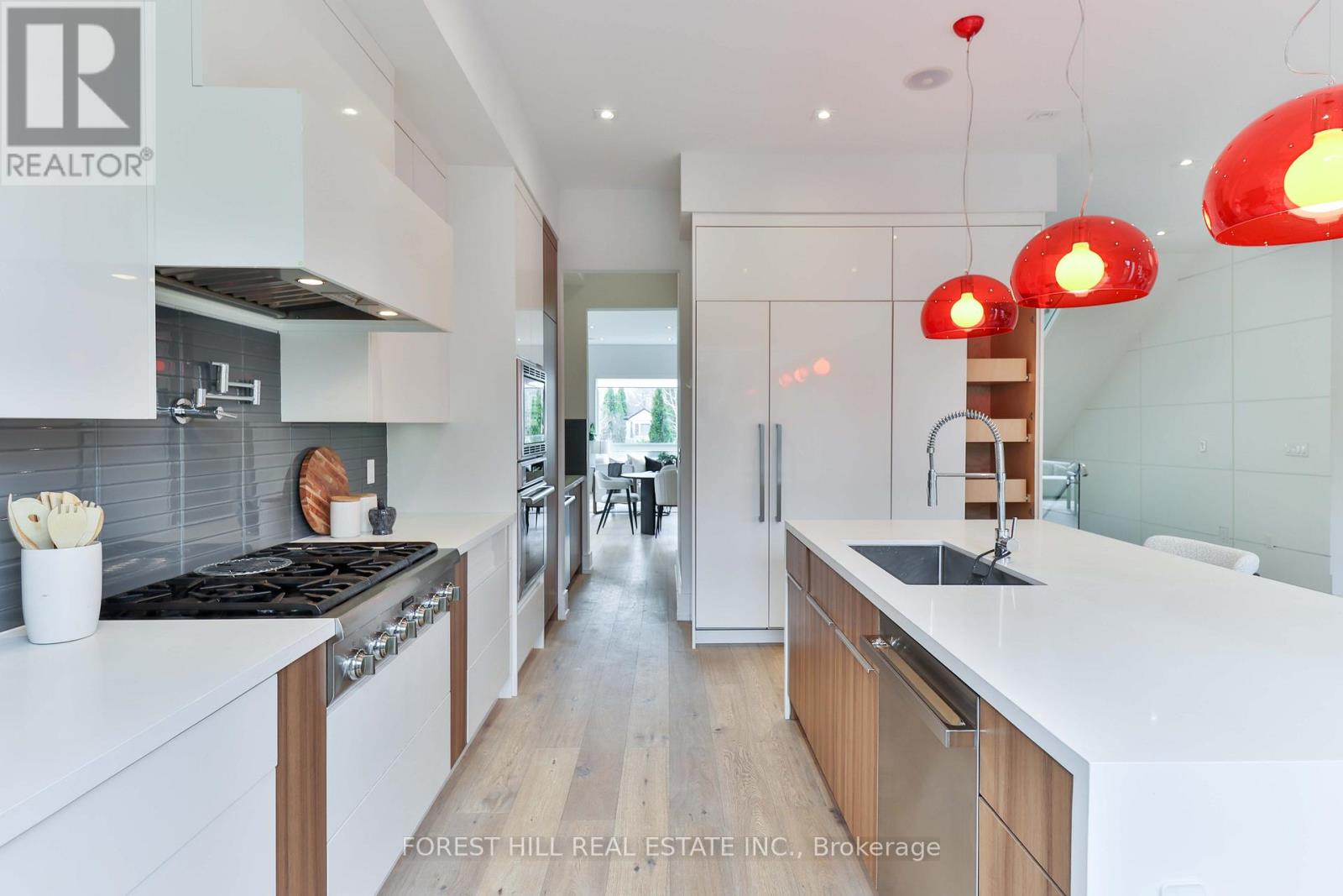 271 Jennings Crescent, Oakville, Ontario L6L 1W3 - Photo 13 - W12908280