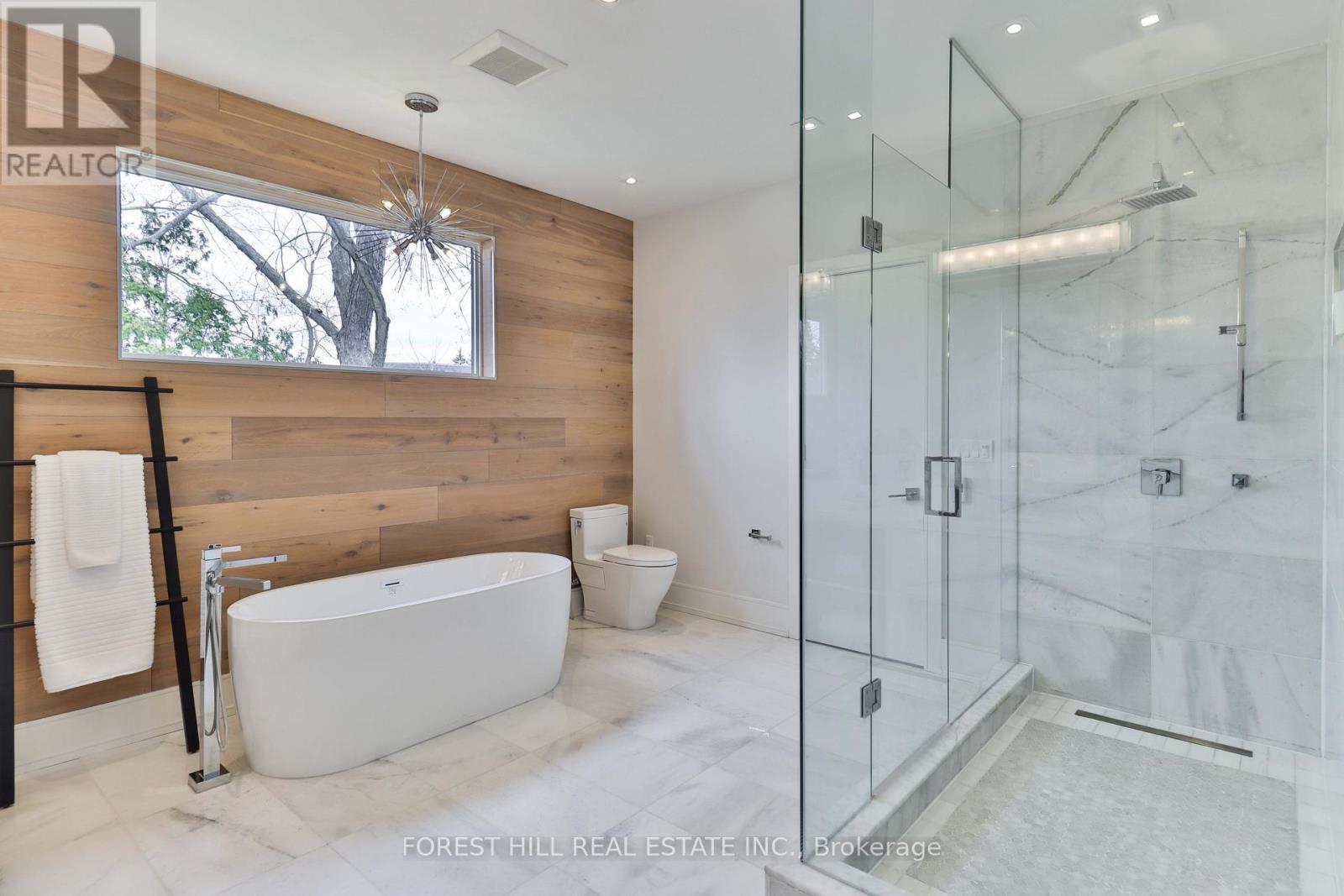 271 Jennings Crescent, Oakville, Ontario L6L 1W3 - Photo 25 - W12908280