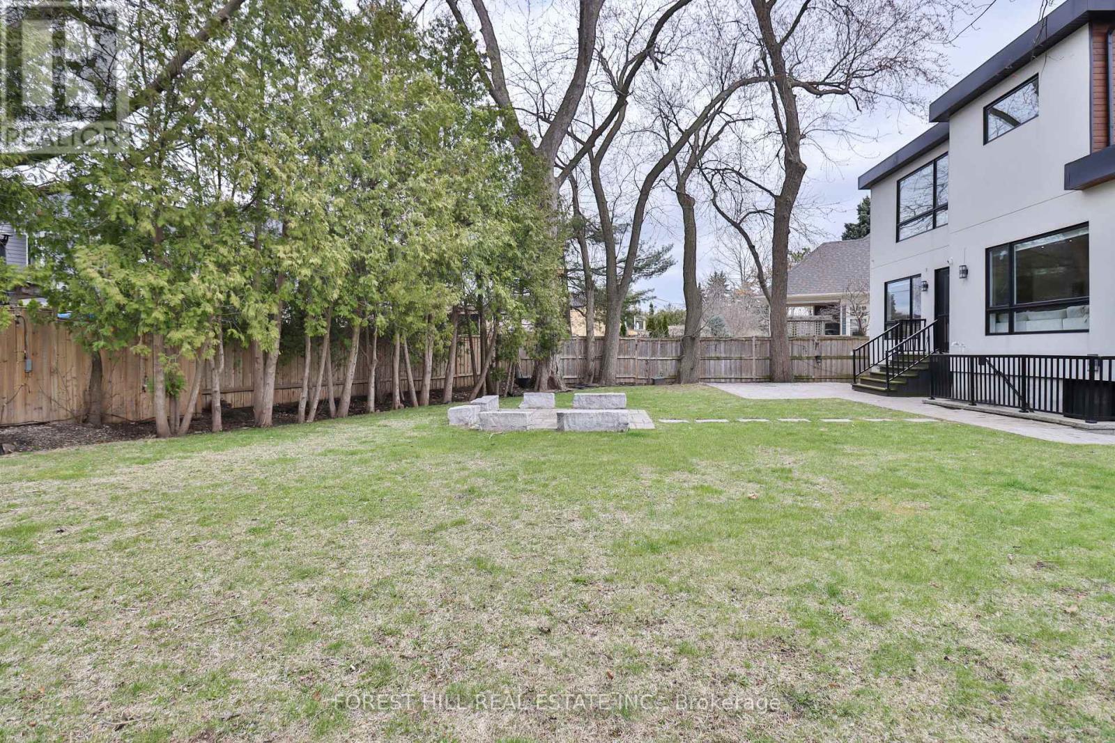 271 Jennings Crescent, Oakville, Ontario L6L 1W3 - Photo 40 - W12908280