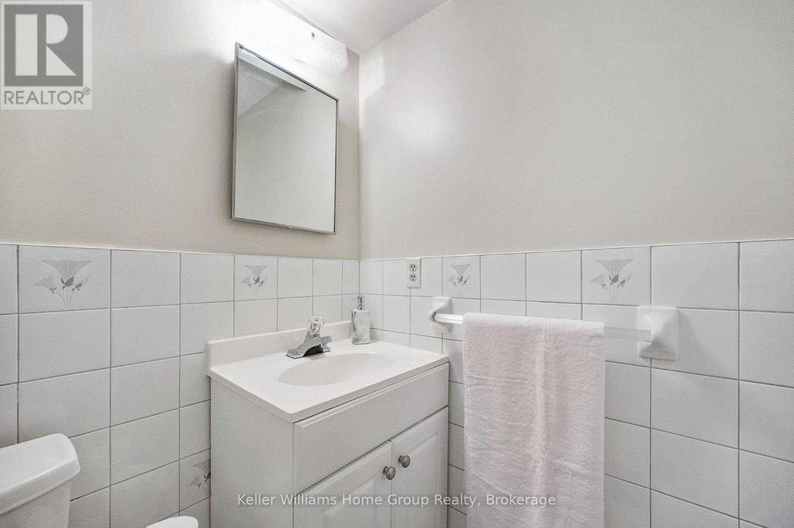 64 - 120 Country Club Drive, Guelph, Ontario  N1E 3K7 - Photo 31 - X12921166