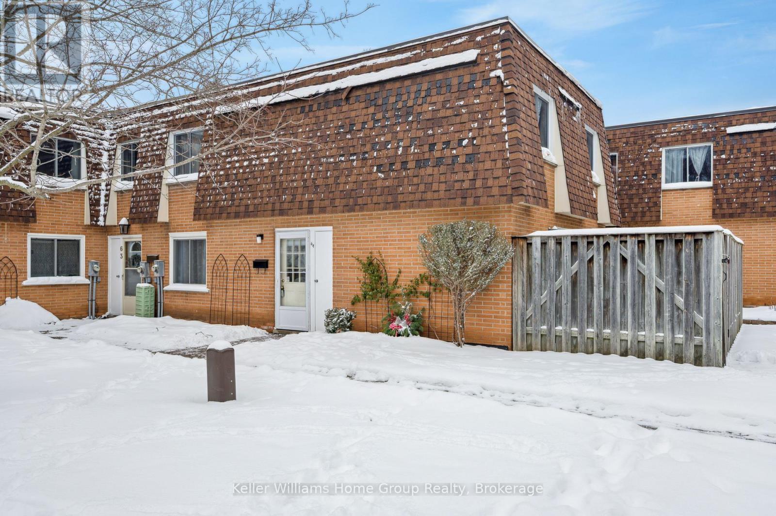 64 - 120 Country Club Drive, Guelph, Ontario  N1E 3K7 - Photo 4 - X12921166