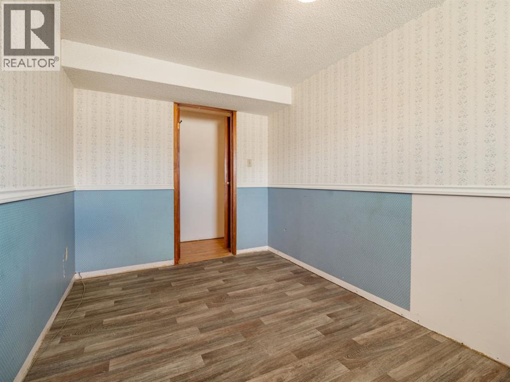 450 4 Avenue E, Cardston, Alberta  T0K 0K0 - Photo 35 - A2285358