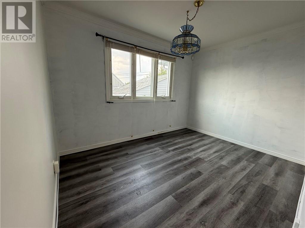 200 Hillside Drive S, Elliot Lake, Ontario  P3A 1N5 - Photo 9 - 2126912