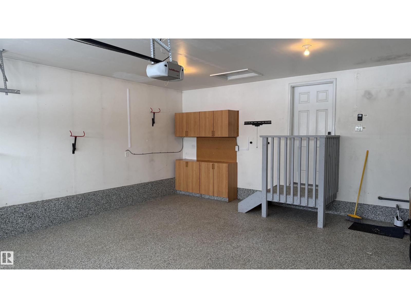 5732 168 Av Nw Nw, Edmonton, Alberta  T5Y 0K5 - Photo 50 - E4479006