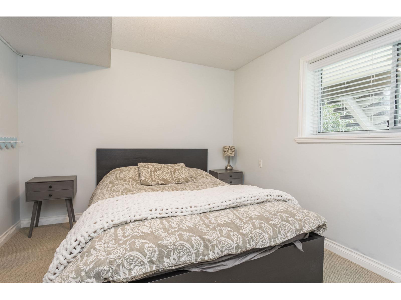 13852 Coldicutt Avenue, White Rock, British Columbia  V4B 3A9 - Photo 24 - R3102255