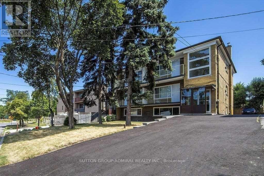 UNIT 1 - 75 GARTHDALE COURT, Toronto, Ontario