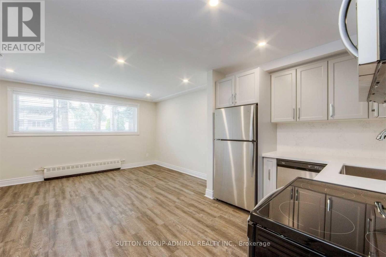 Unit 1 - 75 Garthdale Court, Toronto, Ontario  M3H 5P8 - Photo 3 - C12921208