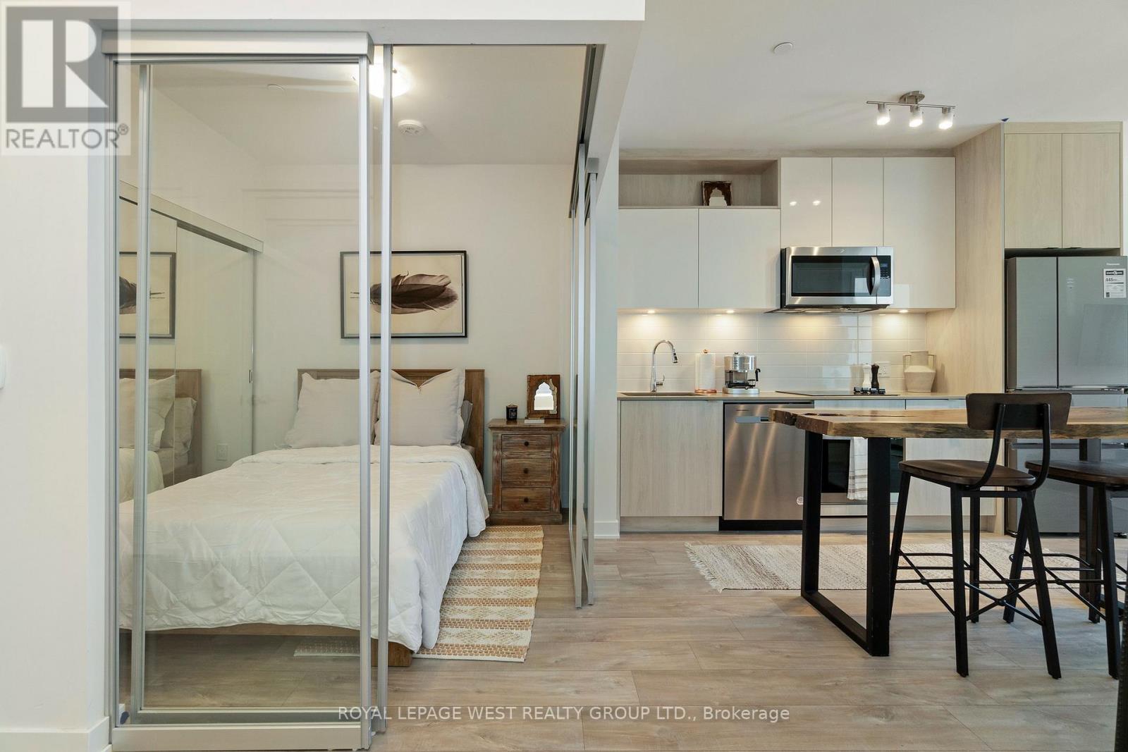 1064 - 135 Lower Sherbourne Street, Toronto, Ontario  M5A 1Y4 - Photo 13 - C12921246