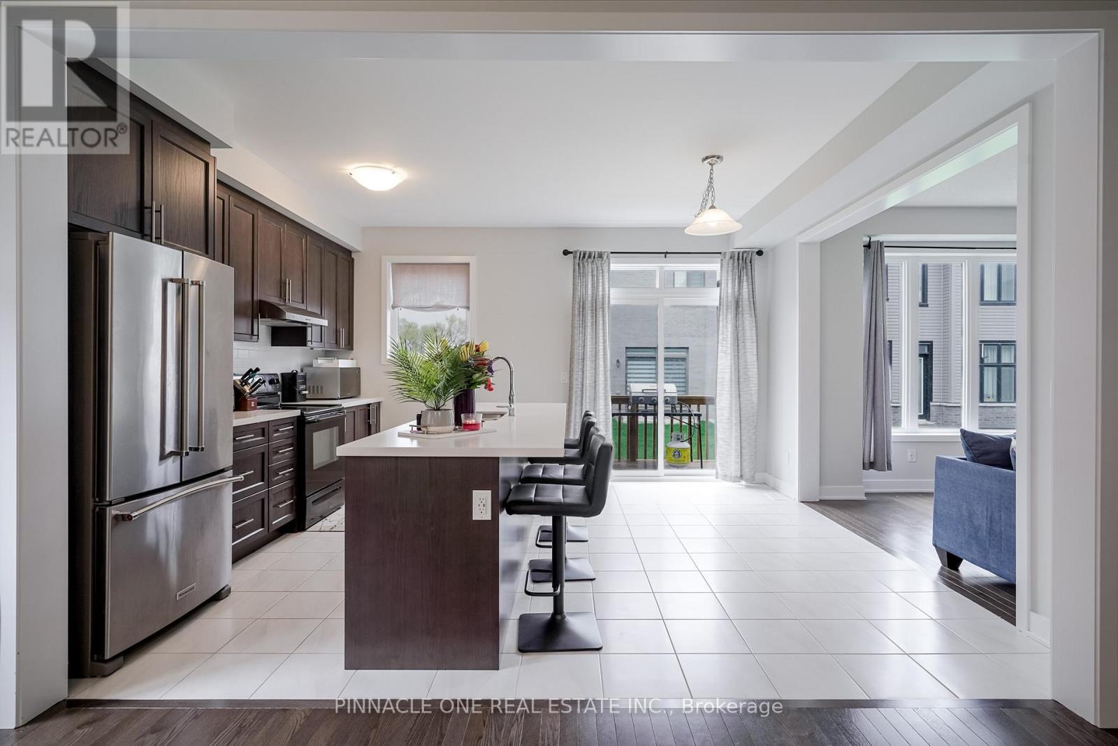 1057 Suddard Avenue, Oshawa, Ontario  L1L 0V5 - Photo 13 - E12921162