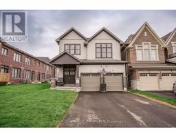 1057 SUDDARD AVENUE, Oshawa, Ontario