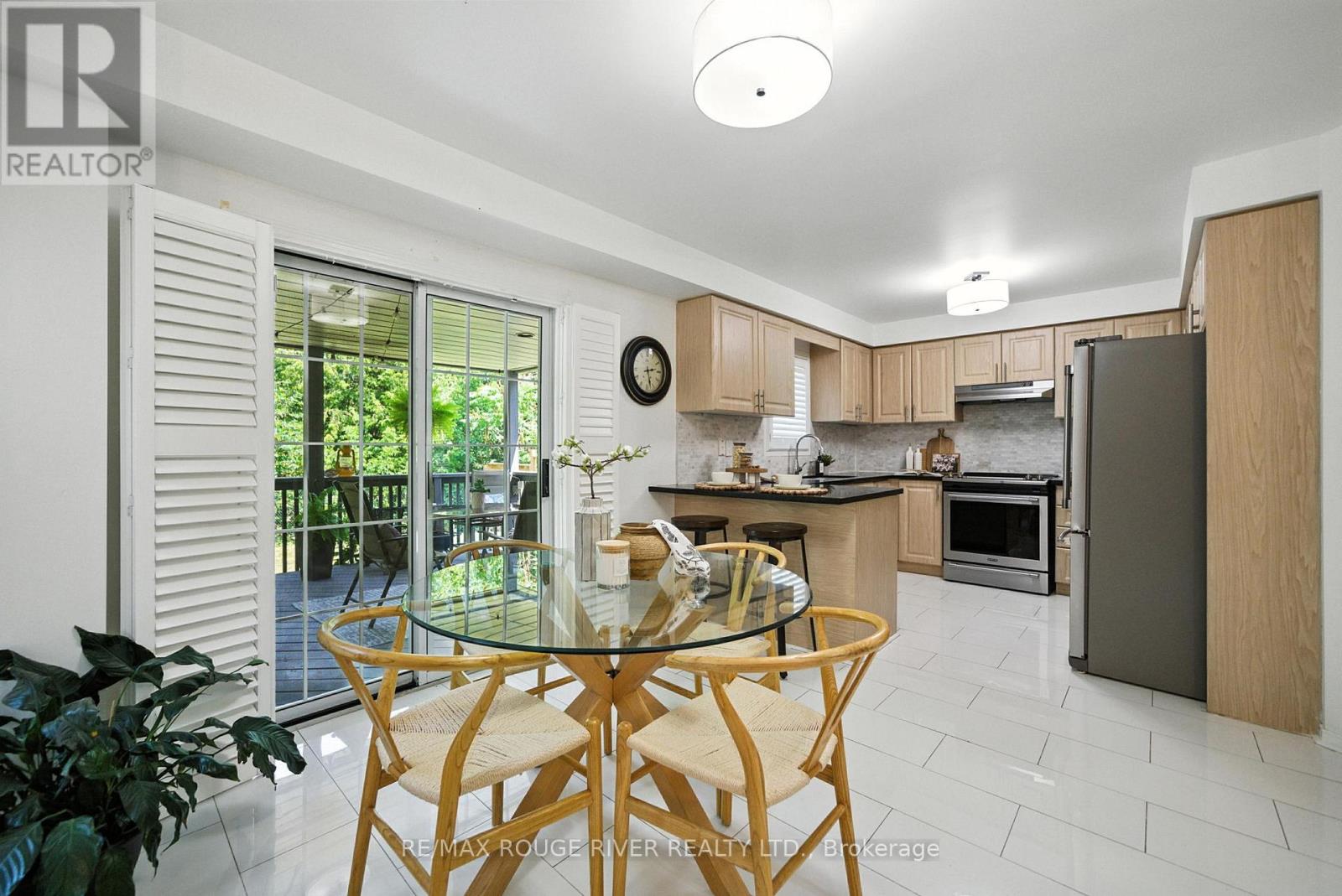 139 Tremount Street, Whitby, Ontario  L1M 1E9 - Photo 14 - E12921228