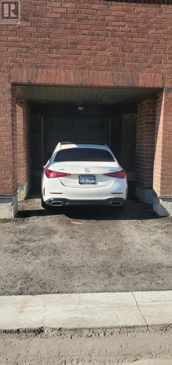 23 Petley Street, Clarington, Ontario  L1E 0G9 - Photo 4 - E12921240