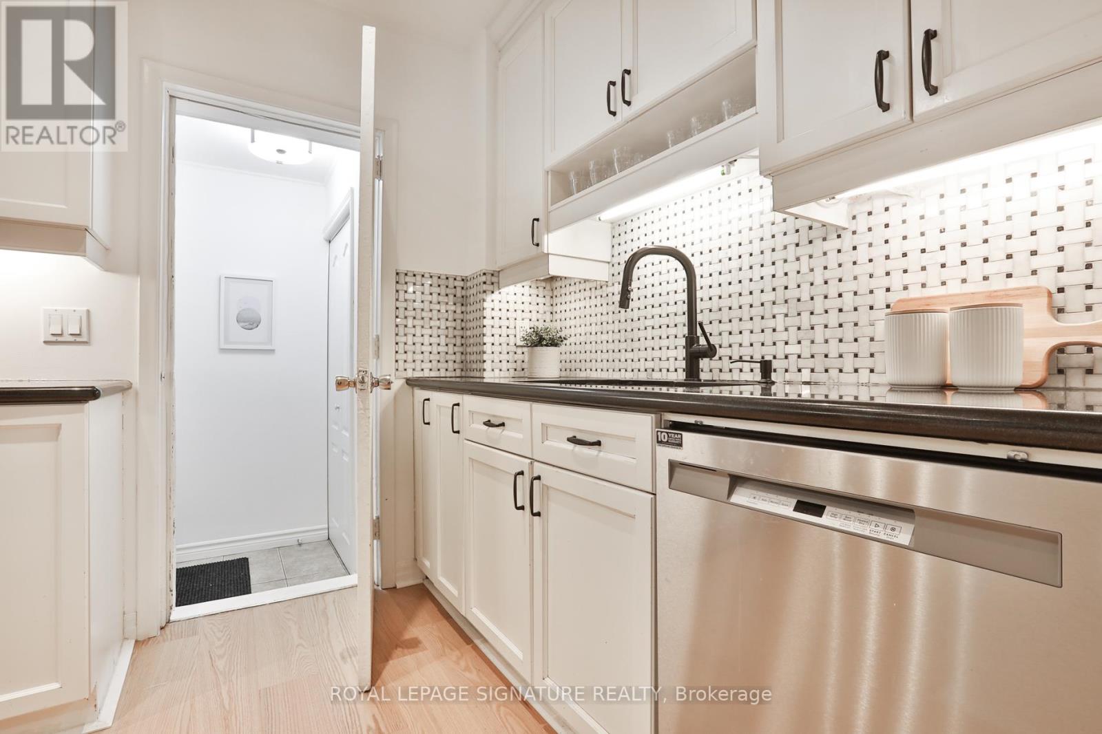 3 Belle Ayre Boulevard, Toronto, Ontario  M4S 2P6 - Photo 20 - C12920286