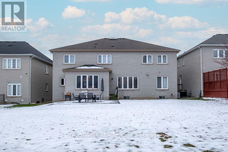 8 Ridgley Court, Richmond Hill, Ontario  L4B 4N3 - Photo 29 - N12921152