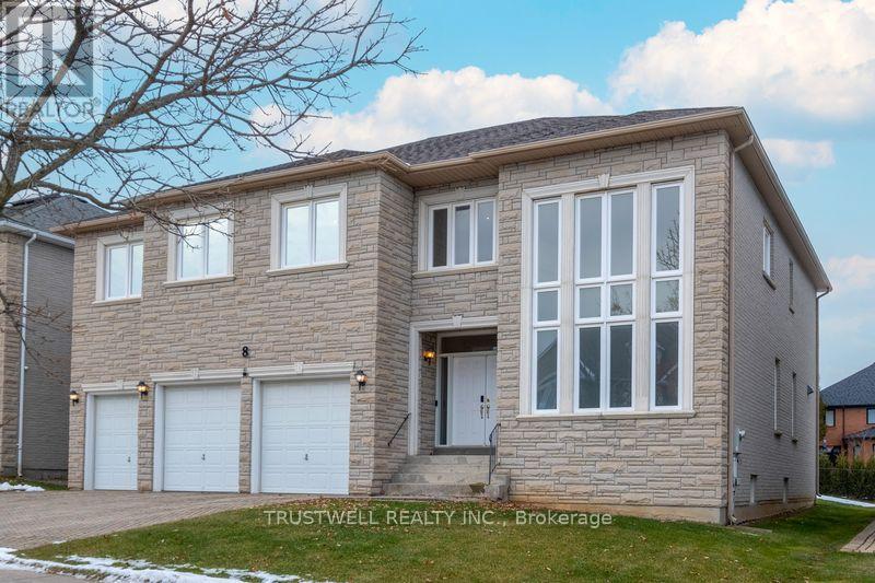 8 Ridgley Court, Richmond Hill, Ontario  L4B 4N3 - Photo 3 - N12921152
