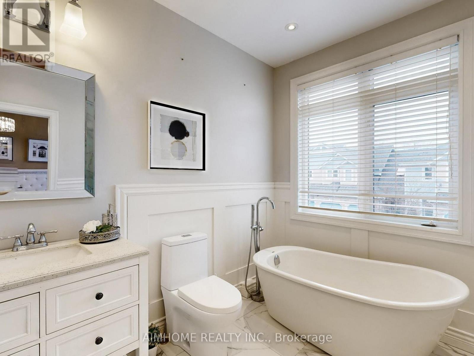 962 On Bogart Circle, Newmarket, Ontario  L3Y 8T4 - Photo 25 - N12921210