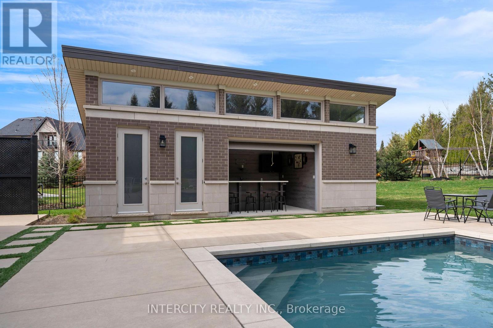 34 Rosebud Court, Vaughan, Ontario  L0J 1C0 - Photo 43 - N12921224