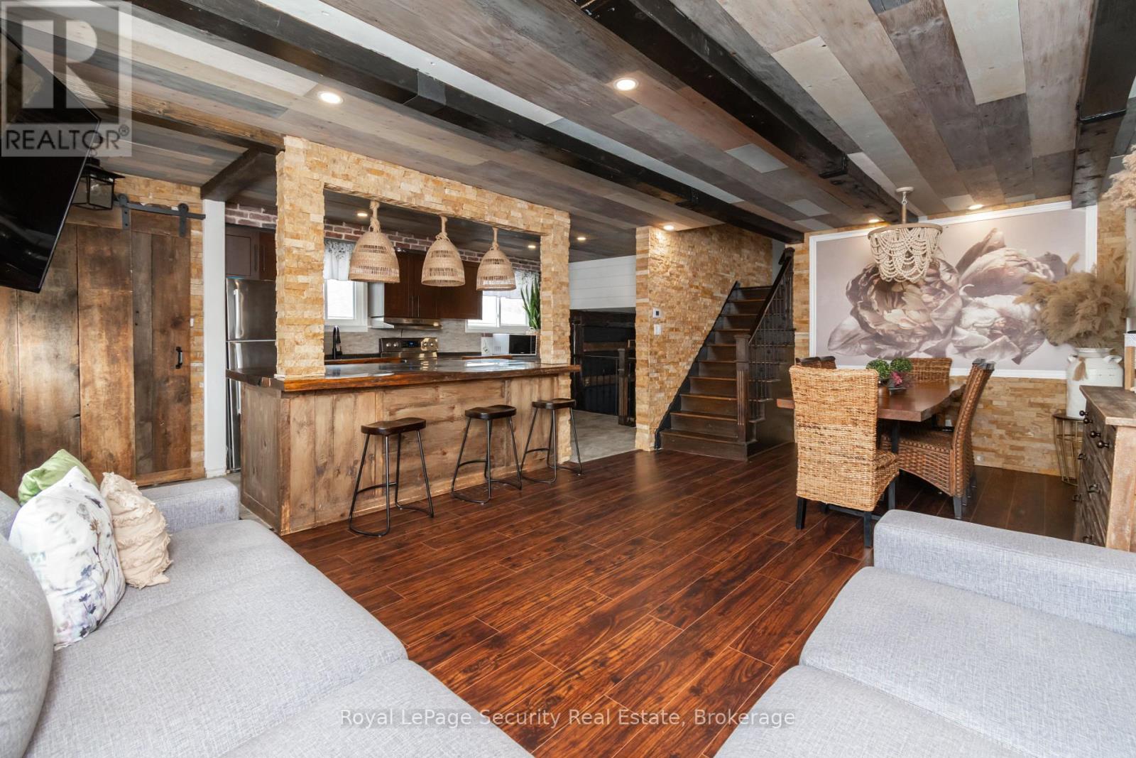 73 College Crescent, Barrie (Grove East), Ontario  L4M 2W5 - Photo 8 - S12921252