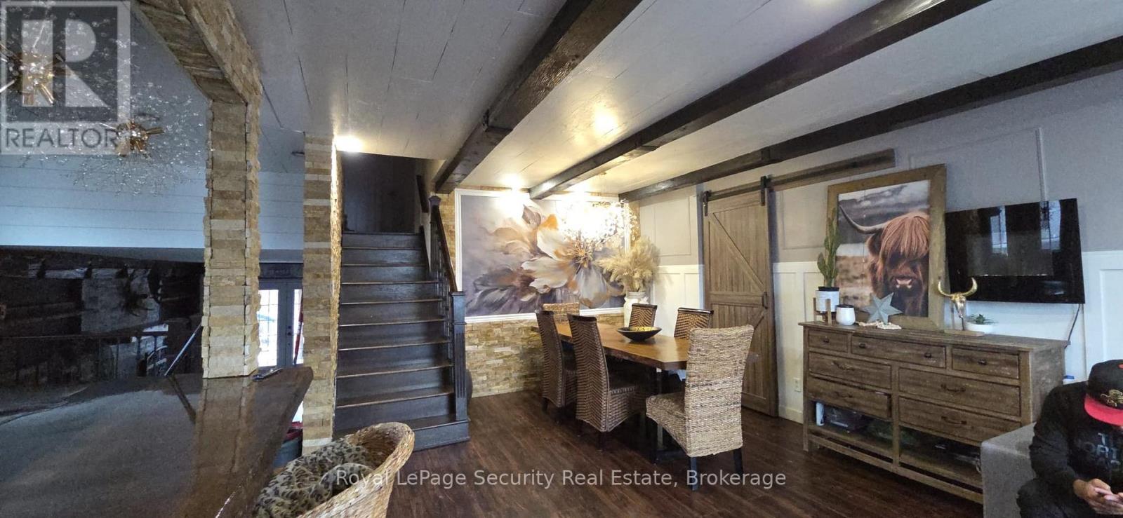 73 College Crescent, Barrie (Grove East), Ontario  L4M 2W5 - Photo 9 - S12921252