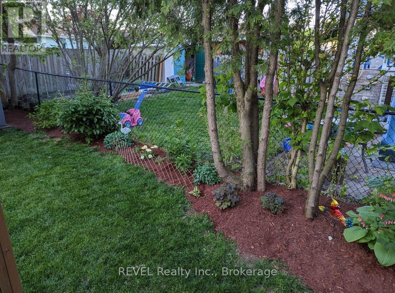 212 Maple Avenue, Welland, Ontario  L3C 5G5 - Photo 48 - X12918936