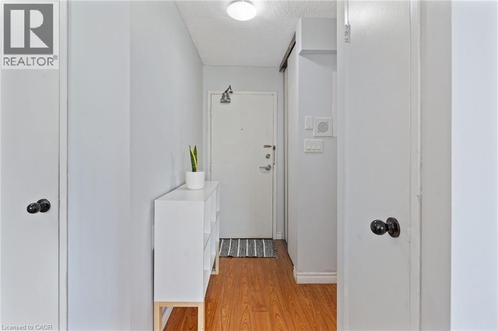 225 Harvard Place Unit# 611, Waterloo, Ontario  N2J 4H4 - Photo 9 - 40815163