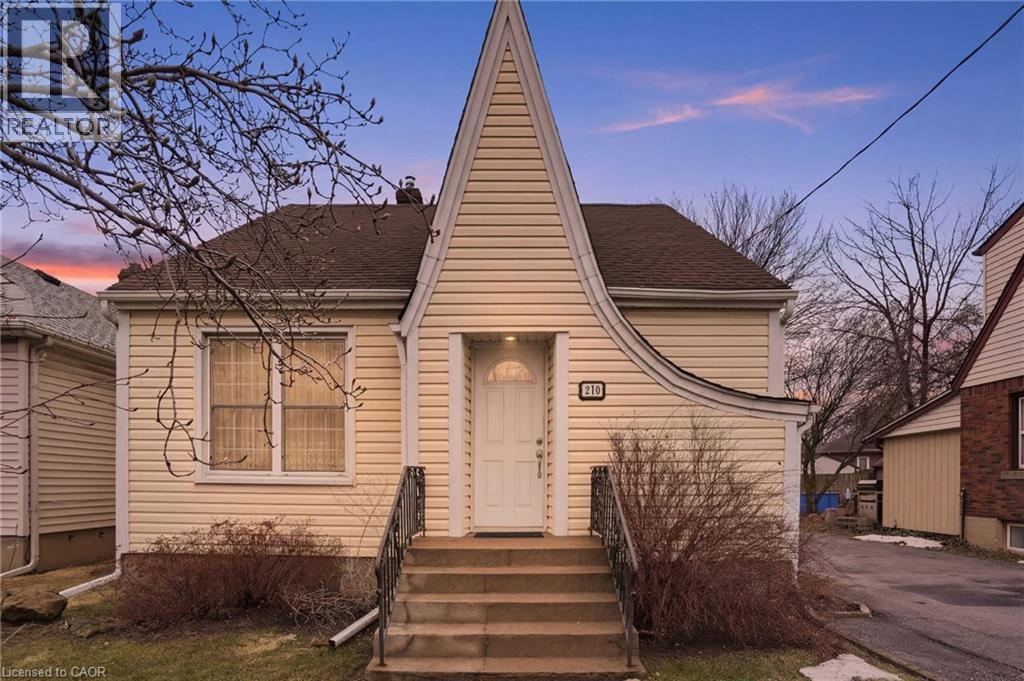 210 VINE Street, St. Catharines, Ontario