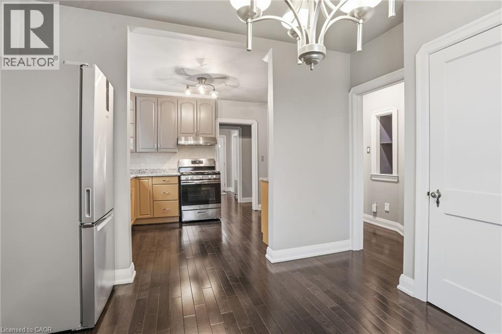 210 Vine Street, St. Catharines, Ontario  L2M 4S8 - Photo 11 - 40810341