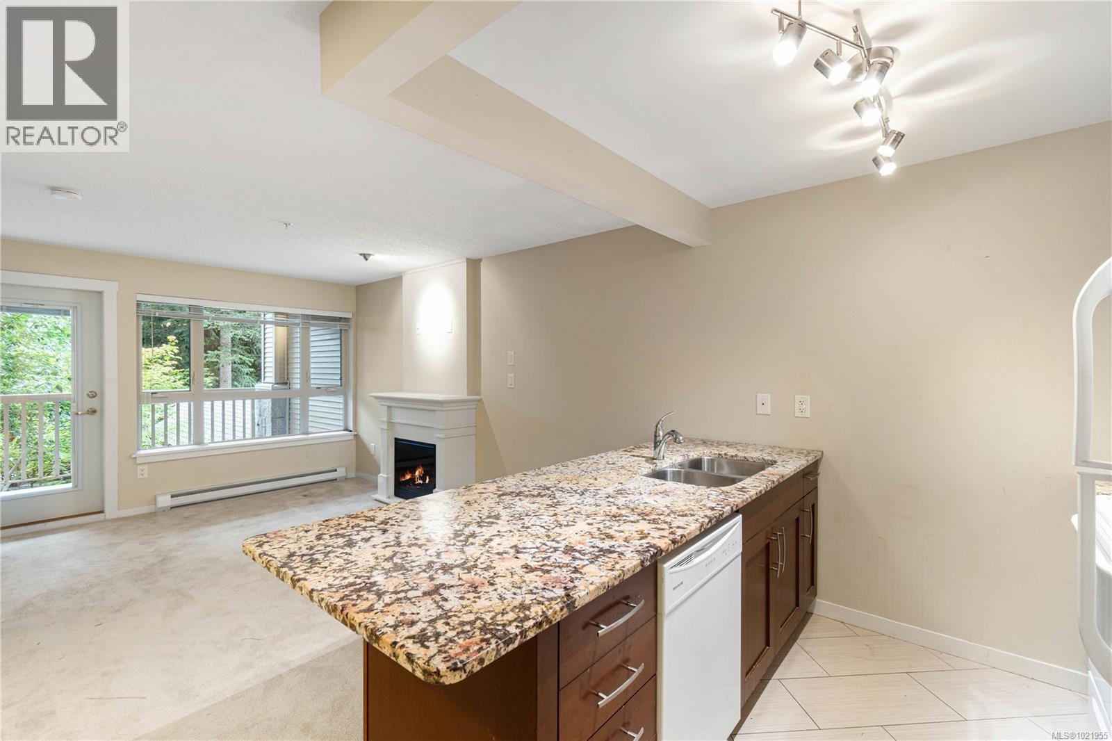 202 5670 Edgewater Lane, Nanaimo, British Columbia  V9T 6K1 - Photo 15 - 1021955