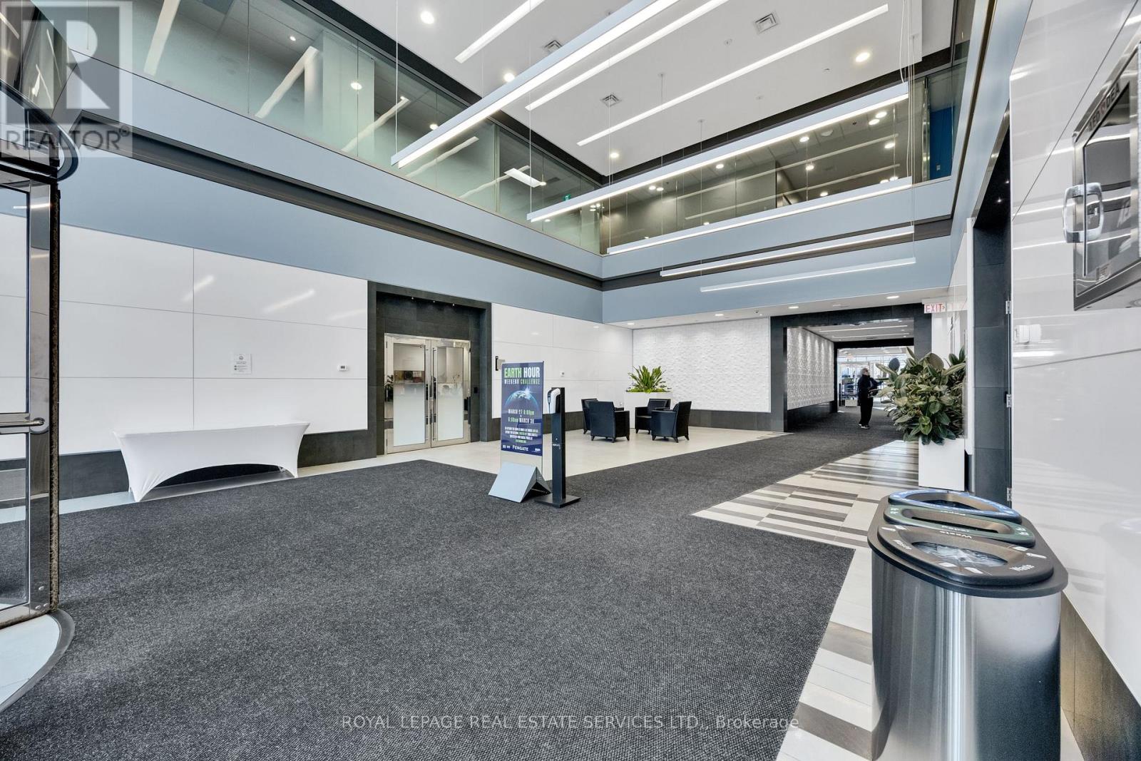 602 - 2275 Upper Middle Road E, Oakville, Ontario  L6H 0C3 - Photo 12 - W12921146