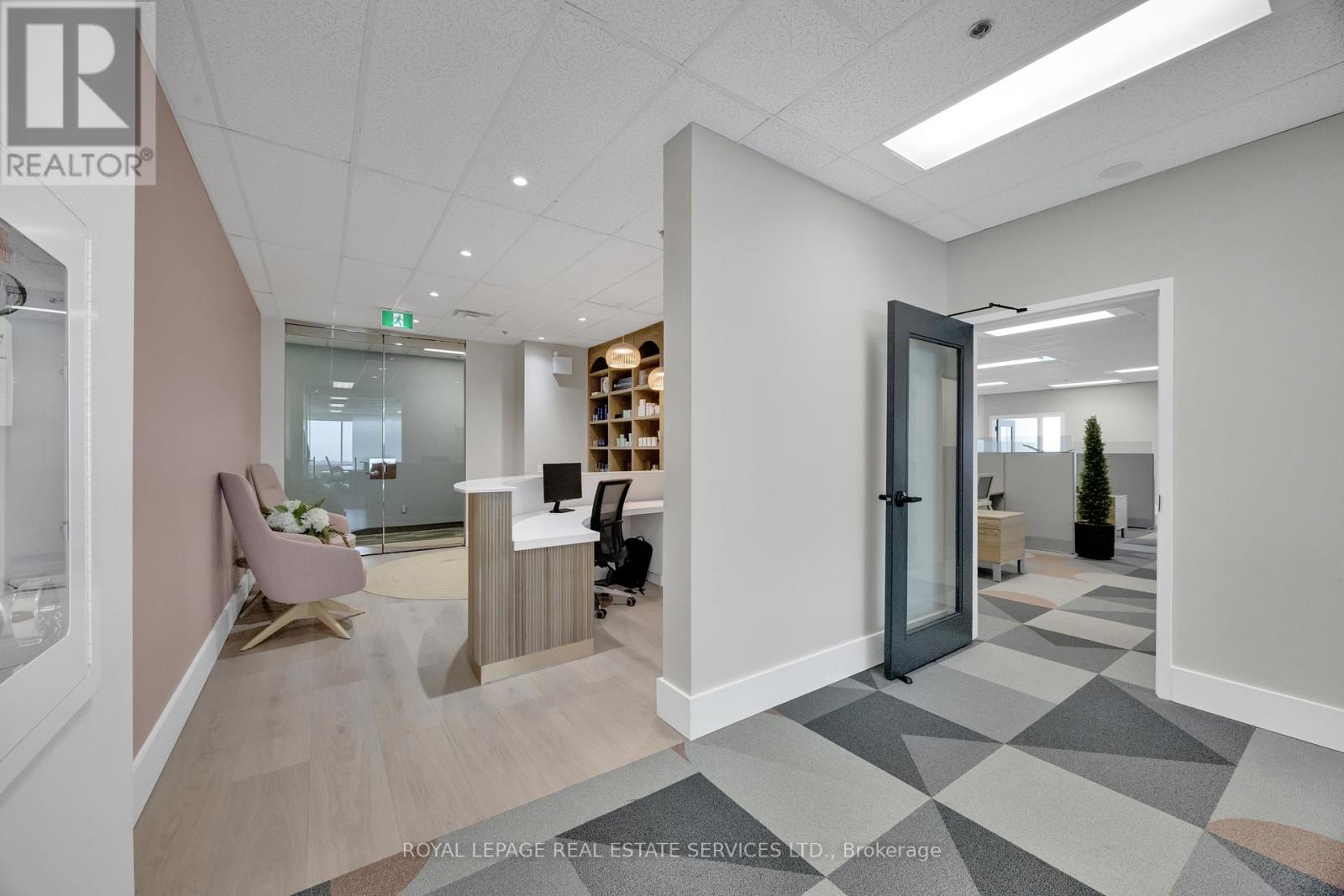 602 - 2275 Upper Middle Road E, Oakville, Ontario  L6H 0C3 - Photo 16 - W12921146