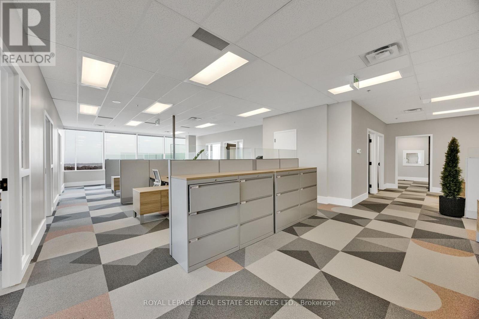 602 - 2275 Upper Middle Road E, Oakville, Ontario  L6H 0C3 - Photo 23 - W12921146