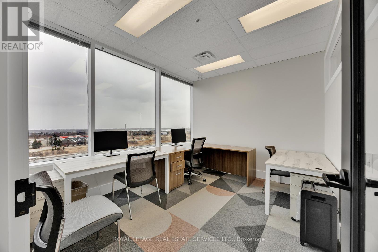 602 - 2275 Upper Middle Road E, Oakville, Ontario  L6H 0C3 - Photo 31 - W12921146