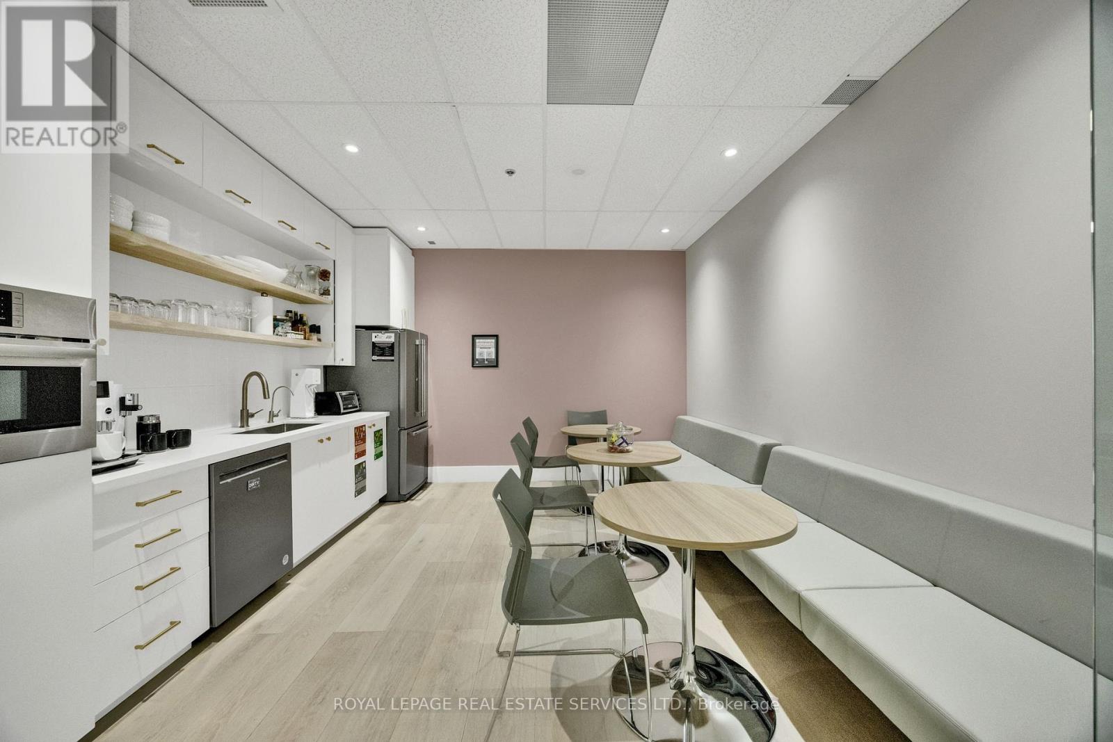 602 - 2275 Upper Middle Road E, Oakville, Ontario  L6H 0C3 - Photo 36 - W12921146