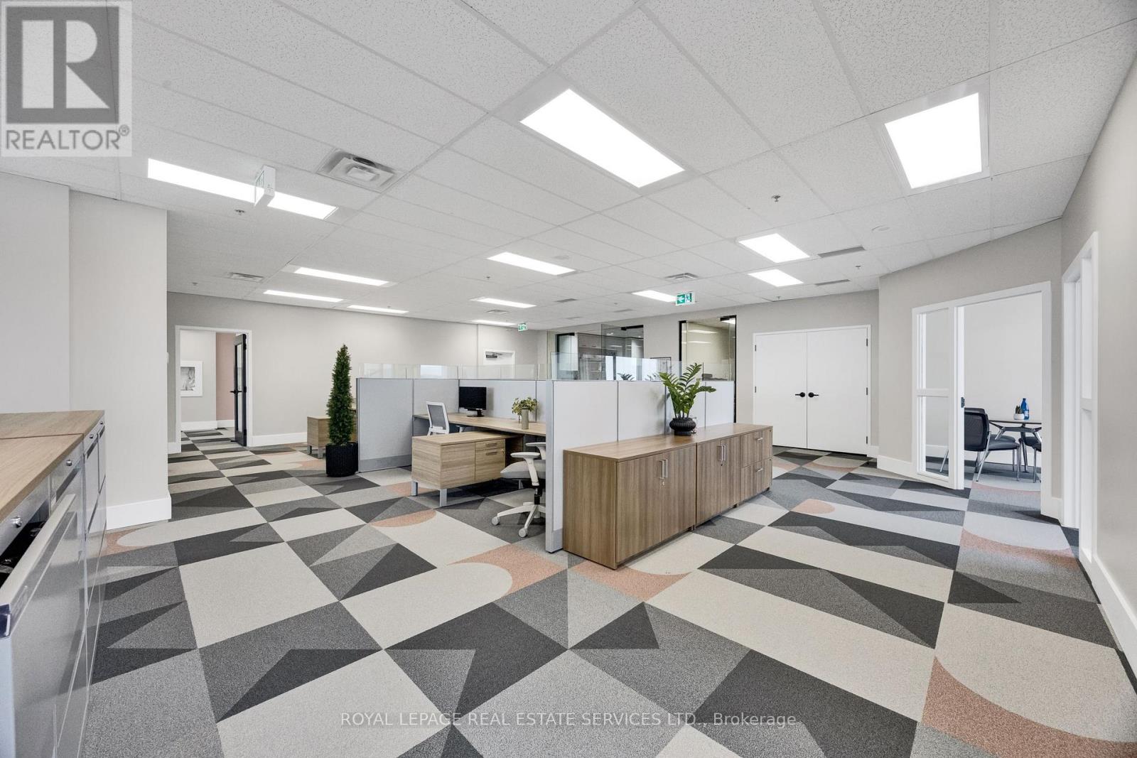 602 - 2275 Upper Middle Road E, Oakville, Ontario  L6H 0C3 - Photo 38 - W12921146